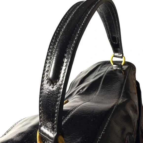 YVES SAINT LAURENT
Black Patent Leather/Suede Muse Two Bag - Picture 15 of 16